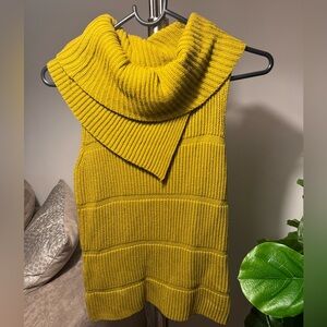 Kenneth Cole sweater